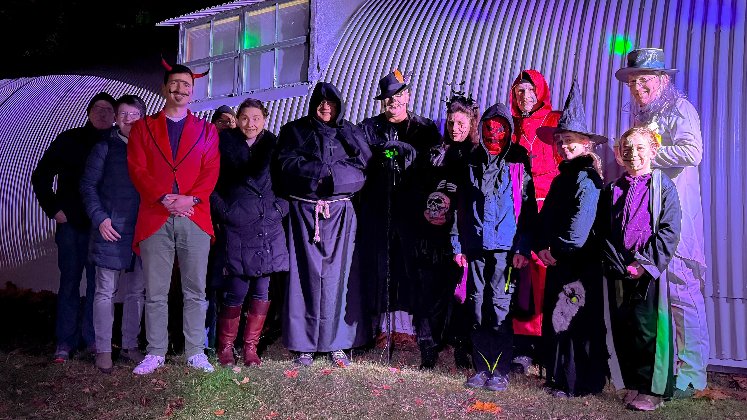 Gut 120 Gäste bei Halloween im Luftbrückenmuseum Faßberg