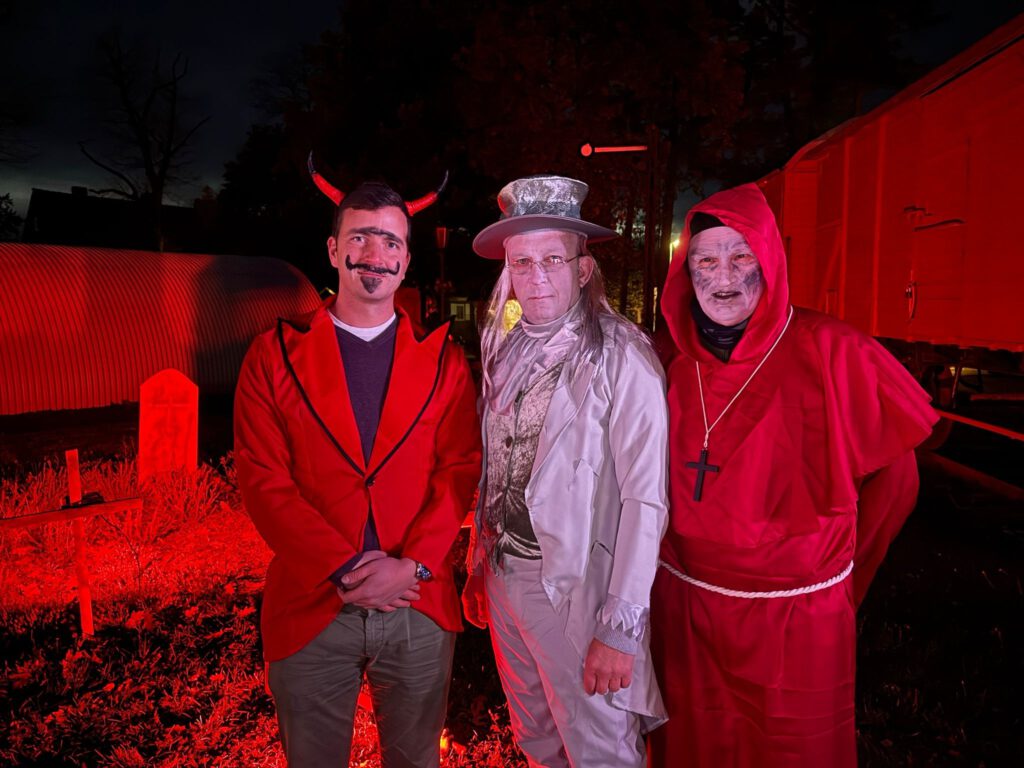 Fabian Malle, Martin Sagehorn und Paul Hicks inszenierten Jack O’Lantern